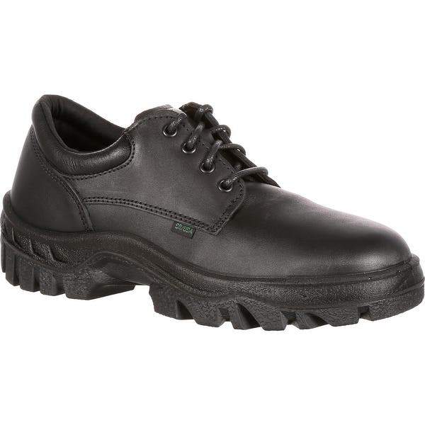 Top 8 Best Shoes for Mail Carriers For 2022 Reviewed
