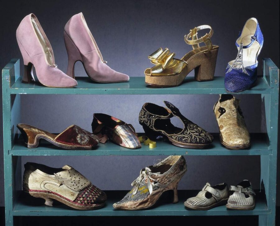 How Many Pairs Of Shoes Should A Woman Own? 